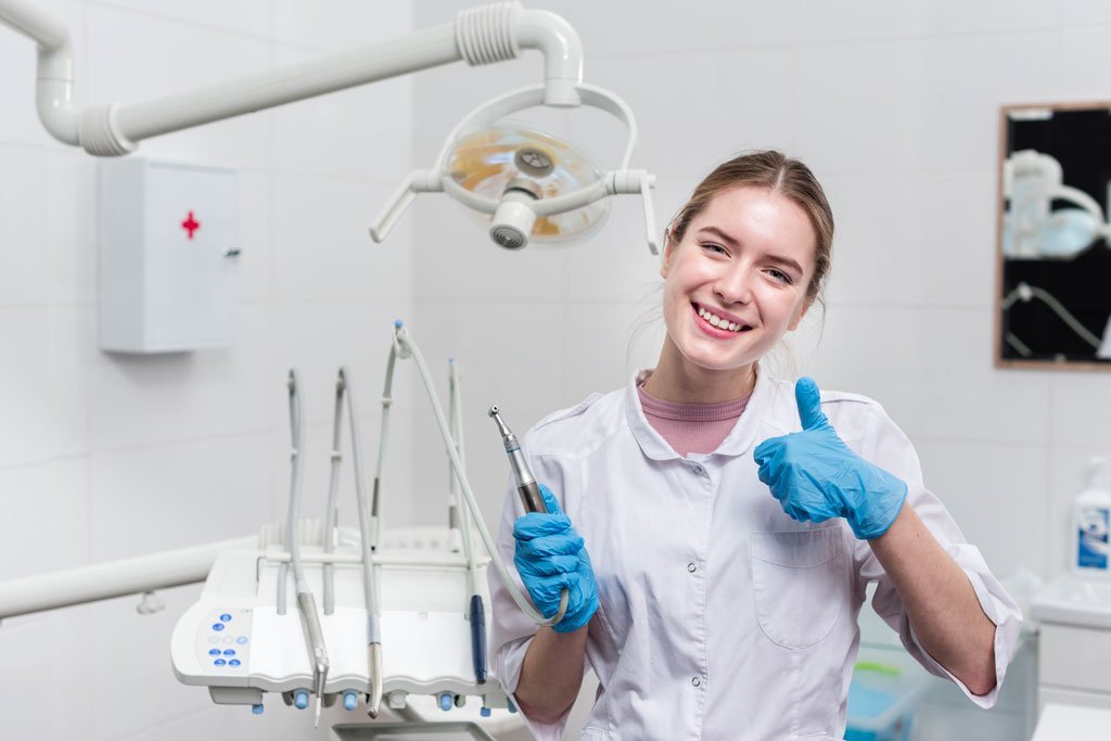 Why does my tooth still hurt after a filling?