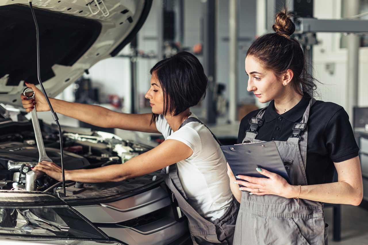 BMW Engine Repairing 6